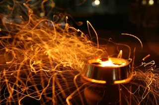 Shisha-rauchen-glühender-Topf