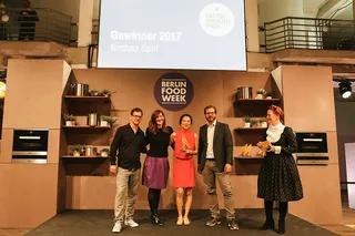 Preisverleihung des Gastro-Gründerpreises 2017 an Kimbap Spot in der Kategorie "authentisches Konzept"