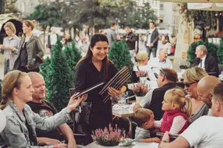 Arbeitsrecht in der Gastronomie – Arbeitszeiten und Urlaubsanspruch