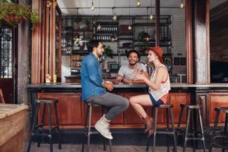 Eine Bar eröffnen – so erfüllst Du Dir Deinen Traum