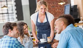 Gästebindung in der Gastronomie: Begeisterung als Schlüssel zum Erfolg