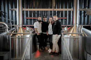 BRLO-BRWHOUSE-Team