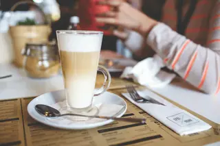 5 Tipps, wie Gastronomen ihre Gäste mit Kaffee verführen