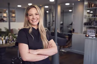 Geschäftsübernahme eines Friseursalons: So geht's!